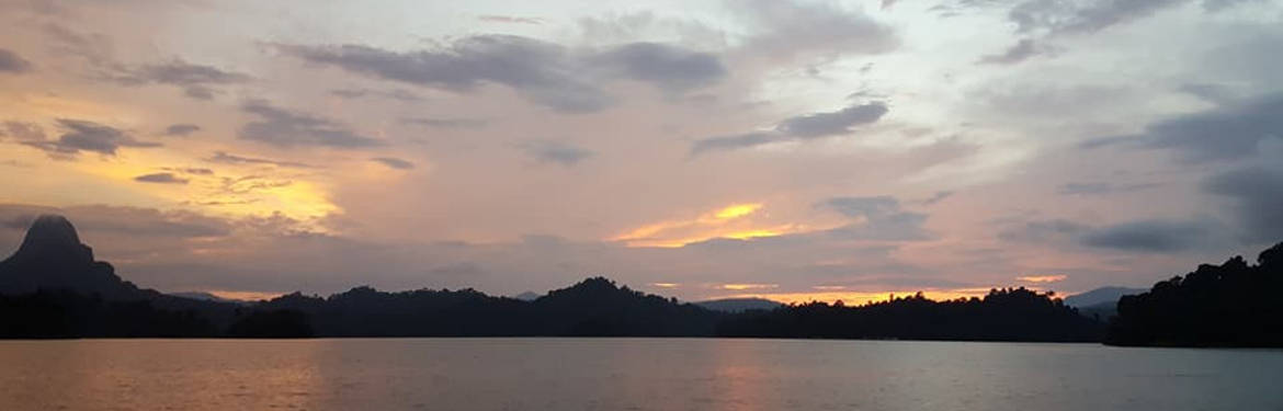Sunset over Cheow Lan Lake - Khao Sok