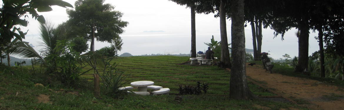 Picknick spot with stunning view over west Samui.